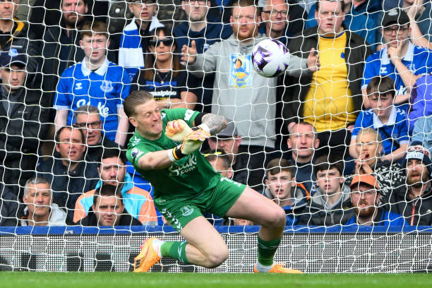 有力地捍卫 有力地捍卫